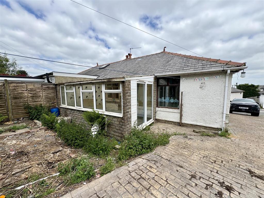 Bramleys Estate Agents - Auction - Bankfield Garde