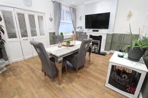 3 bedroom terraced house for sale, Blowers Green Road, Dudley DY2