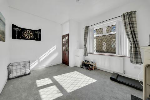 37 Barry Street, Burnley, BB12 6DT