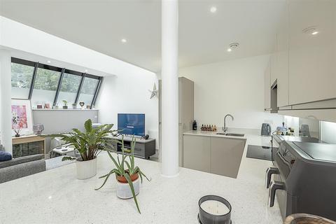 2 bedroom apartment for sale, Sutton Road, St. Albans