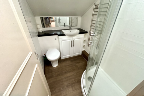 1 bedroom apartment to rent, St Michaels Road, Bournemouth
