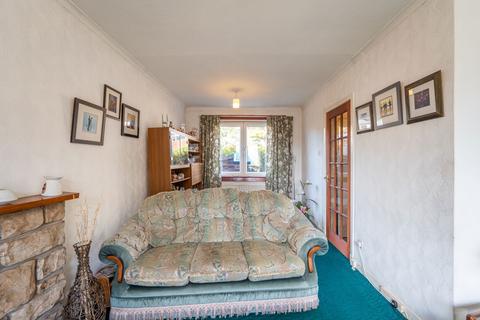 25 Cotburn Crescent, Burntisland, KY3 9JD