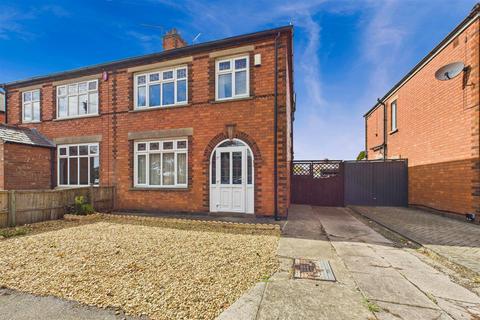 6 Gladstone Road, Newark, NG24 4HZ