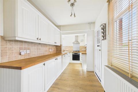 6 Gladstone Road, Newark, NG24 4HZ