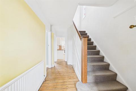 6 Gladstone Road, Newark, NG24 4HZ