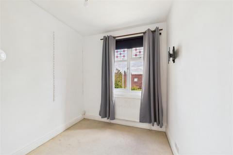 6 Gladstone Road, Newark, NG24 4HZ