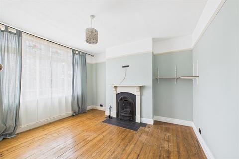6 Gladstone Road, Newark, NG24 4HZ