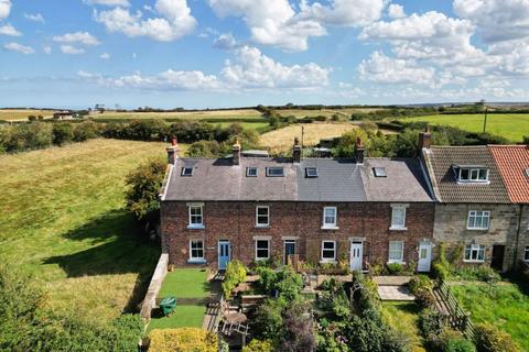 3 bedroom cottage for sale, Hillcrest, Richardson’s Row, Newholm