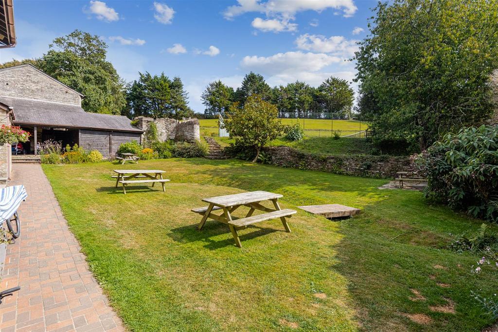 A07 - Bluebell Stancombe Manor Sherford - 250821.j