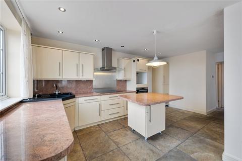 4 bedroom detached house for sale, Priory Avenue, Ravenshead, Nottingham, Nottinghamshire, NG15