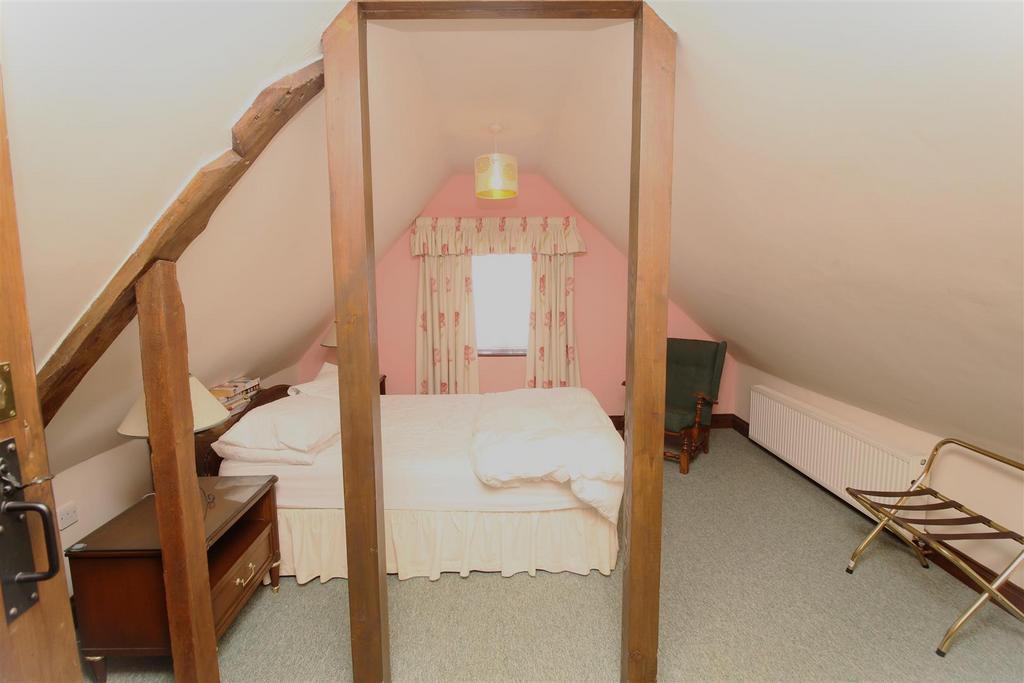 Bedroom one.JPG