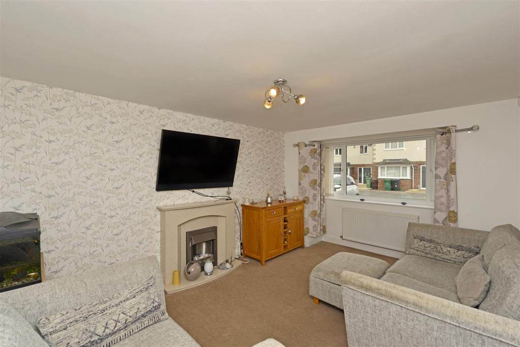 Living Room: