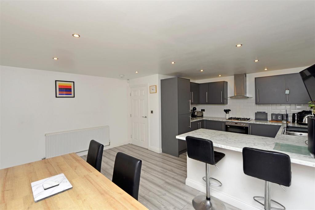 Fitted Dining Kitchen: