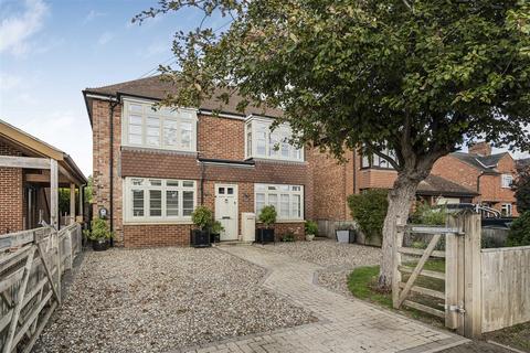 undefined, Bicester Road, Launton, Bicester