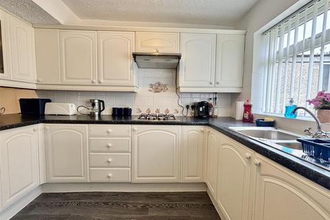 undefined, Pentland Avenue, Clayton Bradford BD14