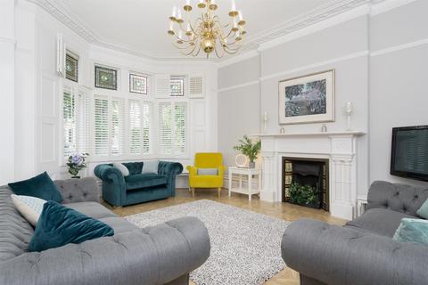 6 bedroom house for sale, Cathedral Road, Cardiff CF11