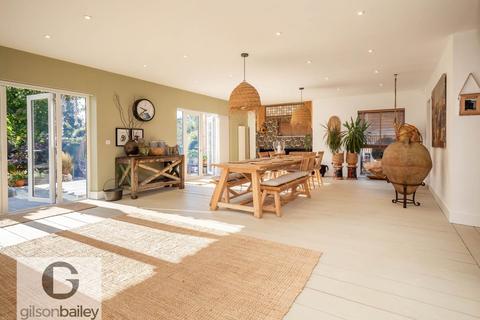 4 bedroom detached house for sale, Plumstead Road, Norwich NR13