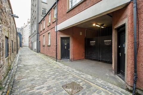 undefined, Kings Stable Lane , Edinburgh EH1