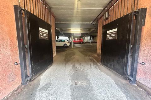undefined, Kings Stable Lane , Edinburgh EH1