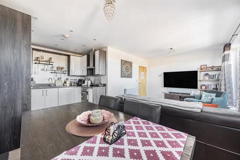 2 bedroom flat for sale, Maidenhead, Berkshire, SL6