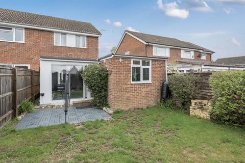 undefined, Thatcham,  Berkshire,  RG18