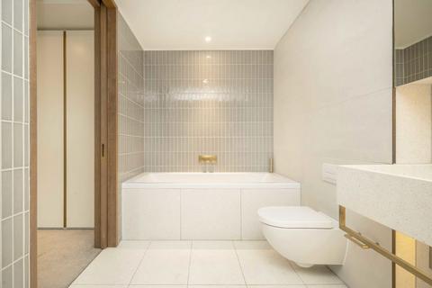 2 bedroom flat for sale, Fann Street, London EC2Y