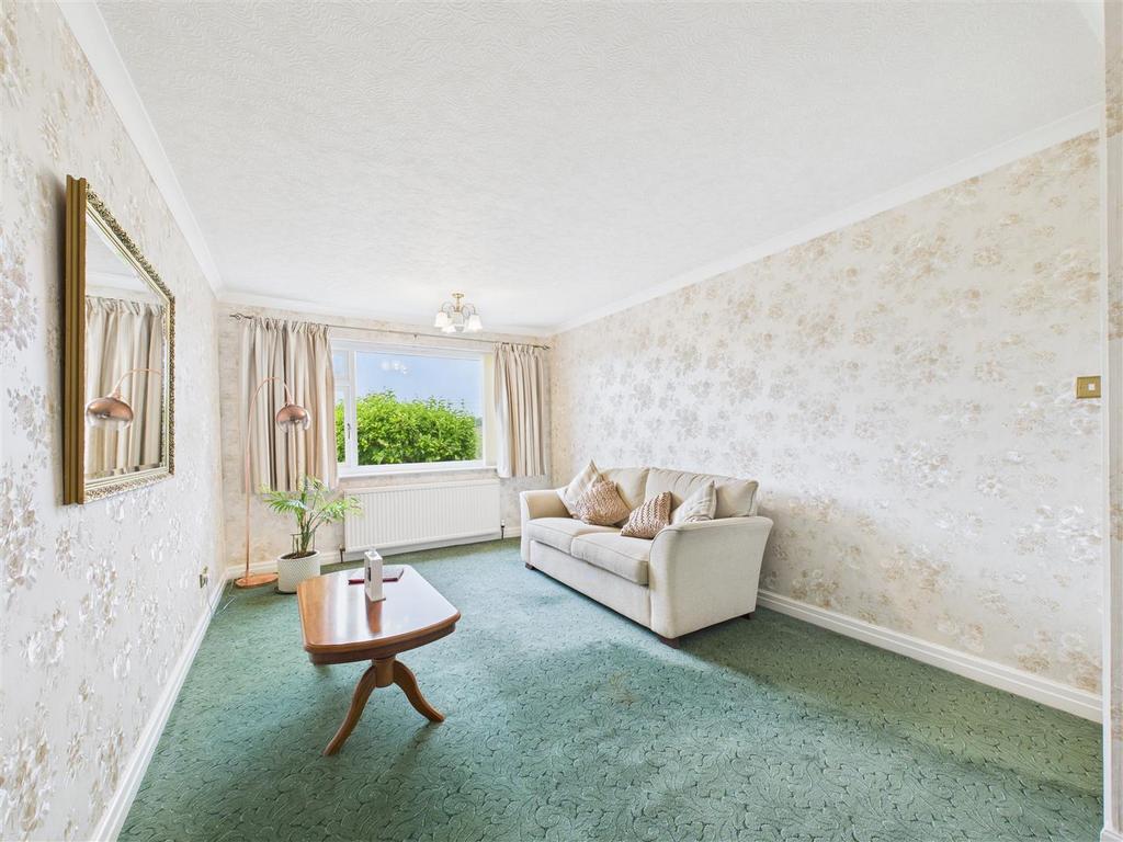 CAM05193 G0-PR0042-STILL017.jpg