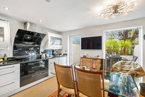 2 bedroom townhouse for sale, Dunkirk Road, Lincoln, LN1