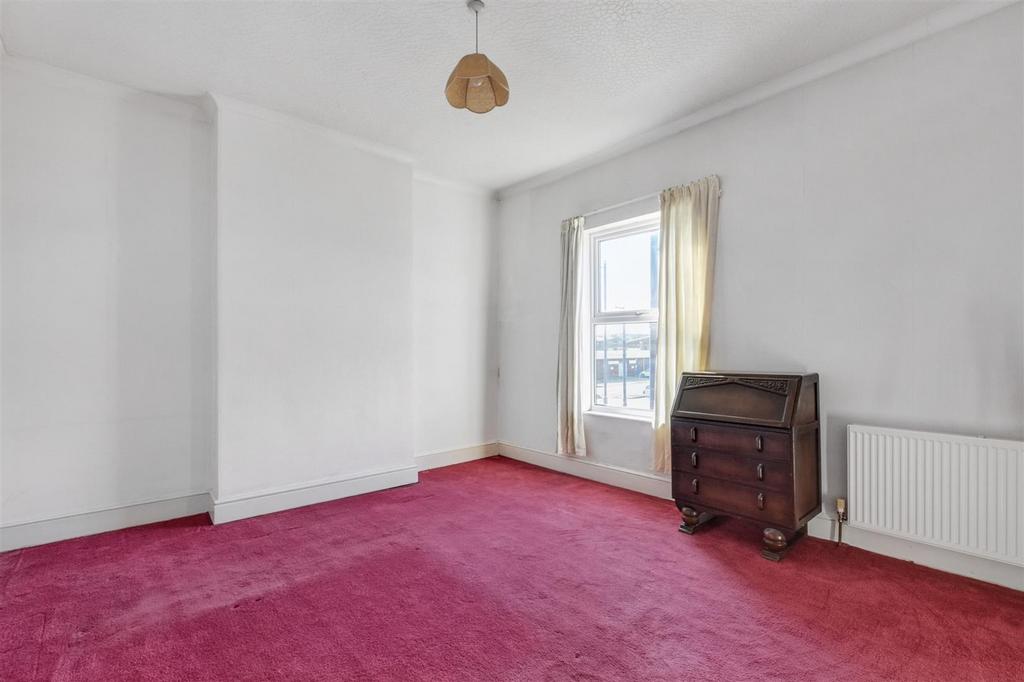 Bedroom 1.jpeg