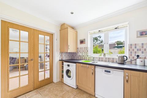 3 bedroom end of terrace house for sale, Oldham Road, Hatherleigh, Okehampton