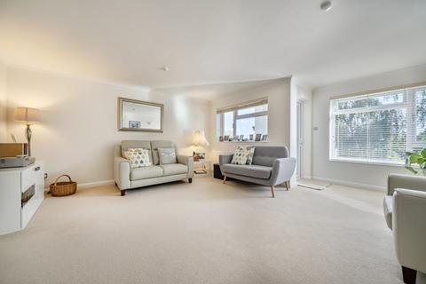 3 bedroom apartment for sale, Manor Road, Barnet, EN5