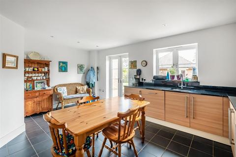5 bedroom detached house for sale, LEATHERHEAD ROAD, GREAT BOOKHAM, KT23