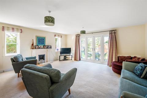 5 bedroom detached house for sale, LEATHERHEAD ROAD, GREAT BOOKHAM, KT23