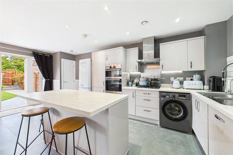 undefined, Oak Avenue, Wokingham, Berkshire, RG40