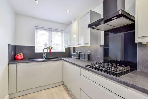 4 bedroom semi-detached house for sale, Popes Road, Abbots Langley WD5