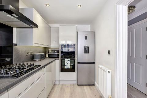 4 bedroom semi-detached house for sale, Popes Road, Abbots Langley WD5
