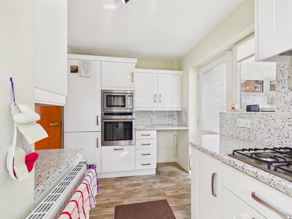 CAM03145 G0-PR0408-STILL004.jpg