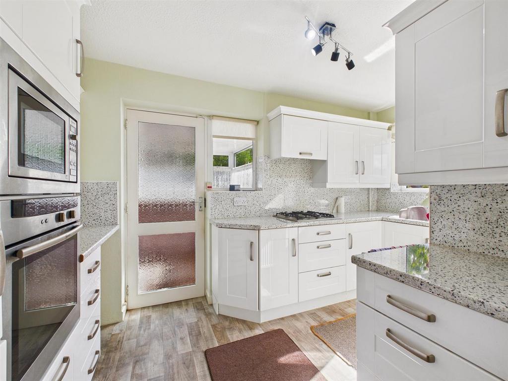 CAM03145 G0-PR0408-STILL001.jpg