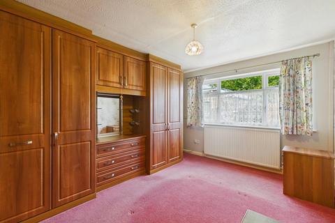 3 bedroom detached bungalow for sale, Amberley Drive, Buxton