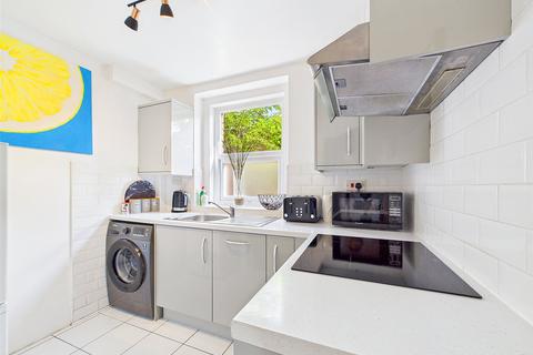 2 bedroom apartment for sale, Boscombe Spa Road, Bournemouth, Dorset, BH5