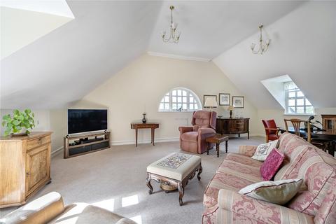 2 bedroom retirement property for sale, Lady Cooper Court, Castle Village, Berkhamsted, Hertfordshire, HP4