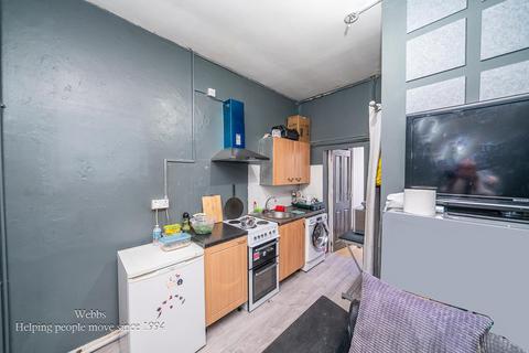 2 bedroom terraced house for sale, High Road, Willenhall WV12