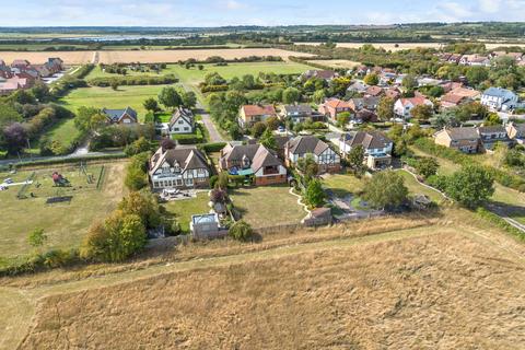 5 bedroom detached house for sale, Fambridge Road, Chelmsford CM3