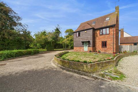 6 bedroom detached house for sale, Broughton Road, South Woodham Ferrers, Chelmsford, Essex, CM3