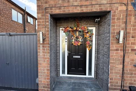 3 bedroom semi-detached house for sale, Wilby Avenue, Little Lever, Bolton, BL3