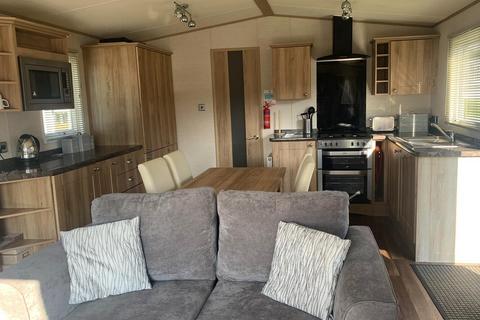 3 bedroom mobile home for sale, Whitecliff Bay Holiday Park, Hillway Road, Bembridge PO35