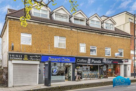 1 bedroom apartment to rent, High Street, High Barnet, Hertfordshire, EN5
