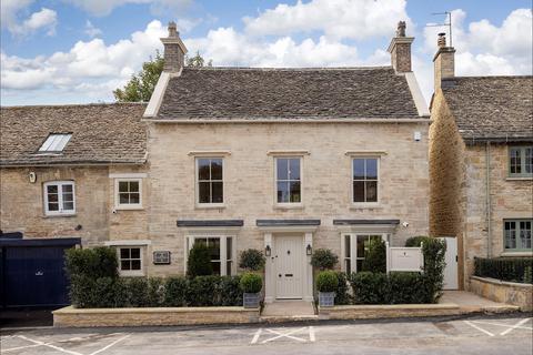undefined, The Yews, Burford, Oxfordshire, OX18