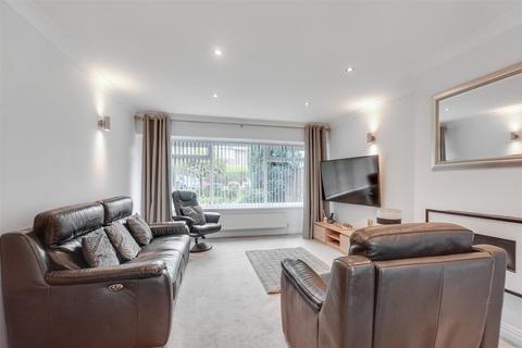 4 bedroom detached house for sale, Brookside Close, Long Eaton