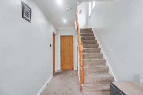 4 bedroom detached house for sale, Brookside Close, Long Eaton